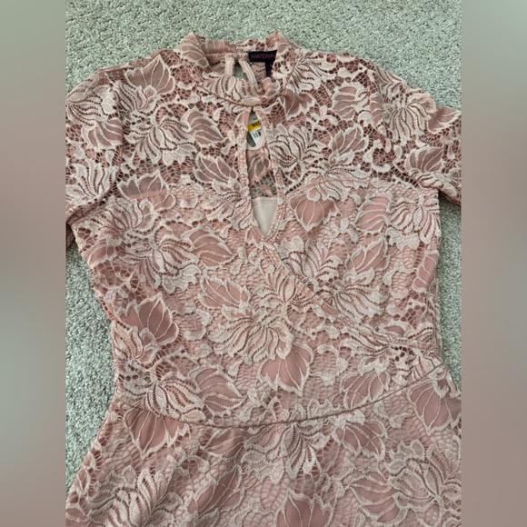 Material Girl Pink Floral Lace Long Sleeve Dress Women Junior Size Medium - Picture 4 of 15